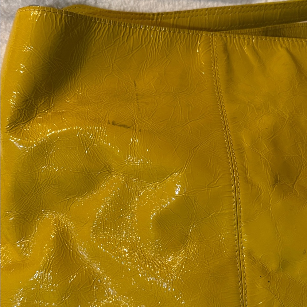 Boden Yellow Leather Shoulder Bag - Picture 5 of 11